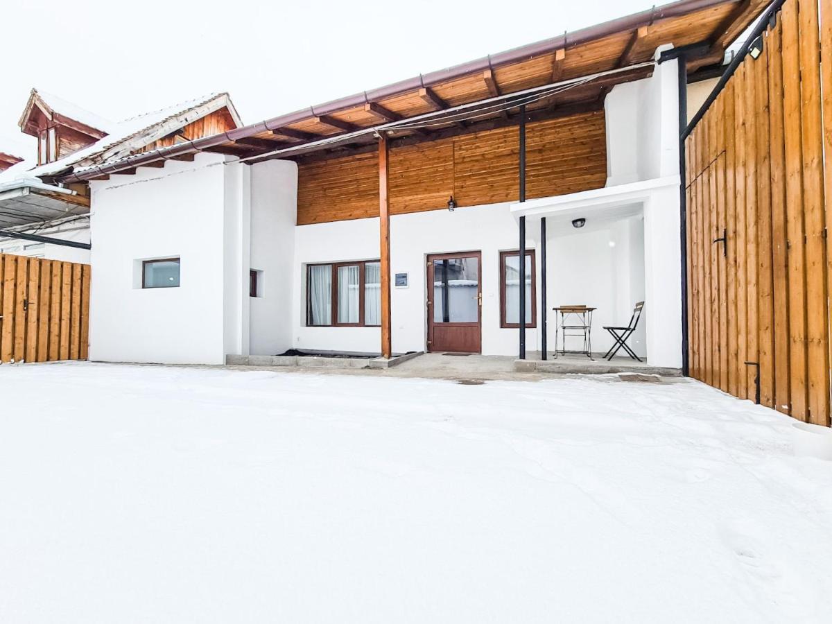 The Cozy Bunker Apartamento Sibiu Exterior foto